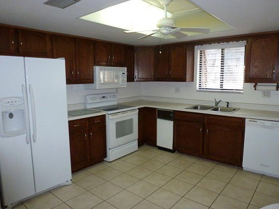 3rd image of 205 Banana River Blvd #106