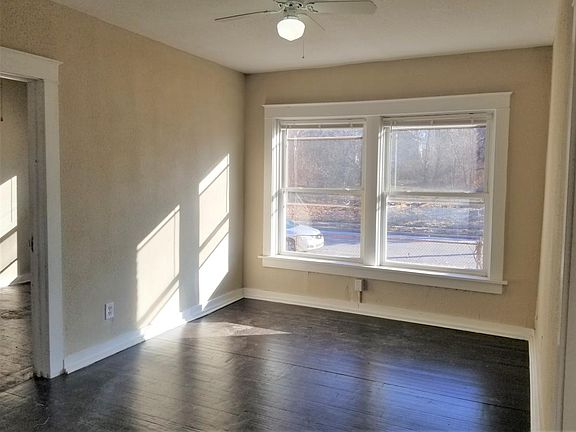 4th image of 2718A E 26th St #2718-A