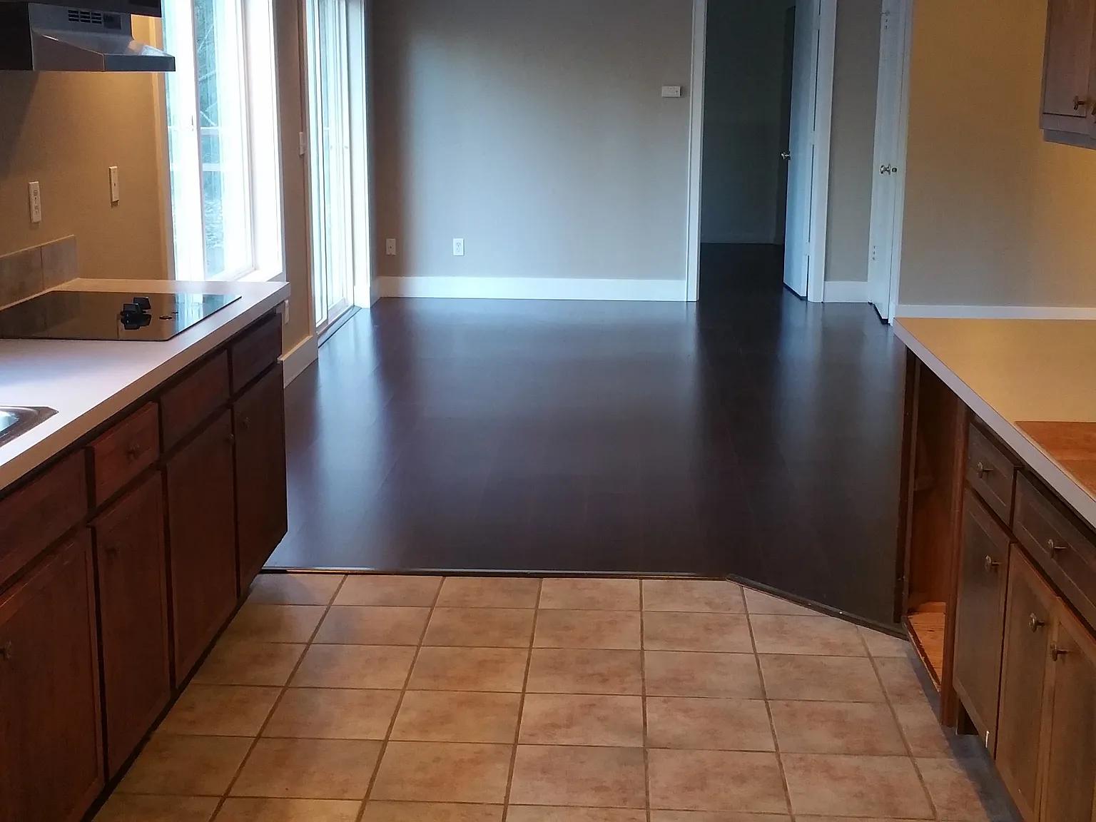 2 bed, 1300 sqft, $2,800 — Photo 4