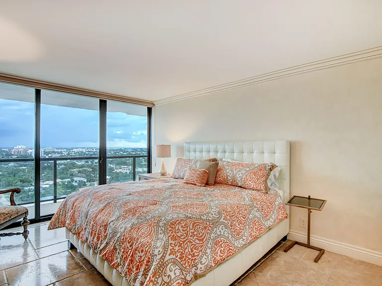 250 S Ocean Blvd #16C — Photo 31
