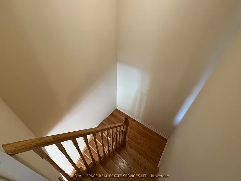 181 Plains Rd W #47 — Photo 19