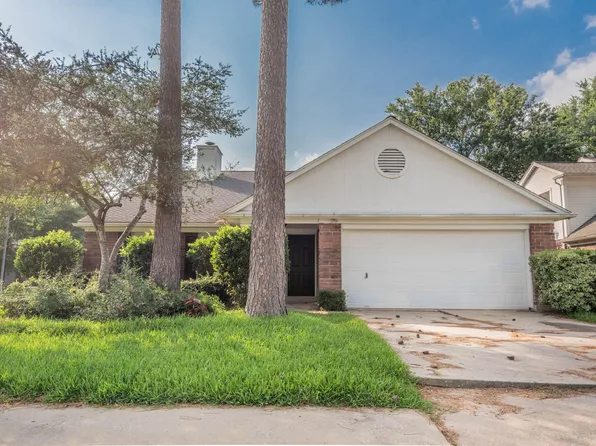 8926 Village Hills Dr, Spring, TX 77379