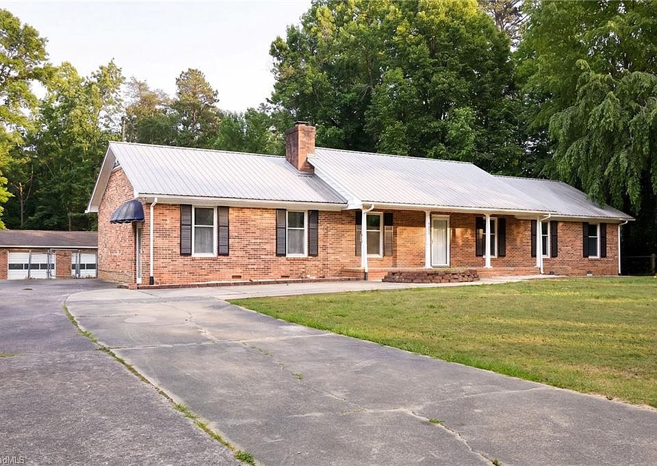 1st image of 4226 Gumtree Rd