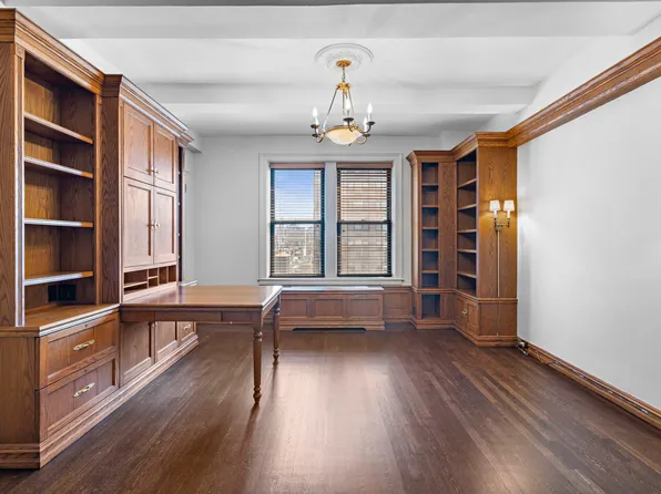 115 East 86th Street image 6 of 15