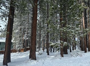 2490 Lupine Trl, South Lake Tahoe, CA
