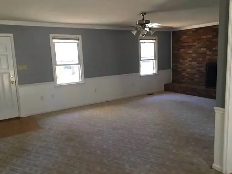 312 Holly Tree Cir — Photo 6