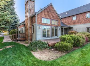 588 W Jefferson Ave, Sisters, OR 97759