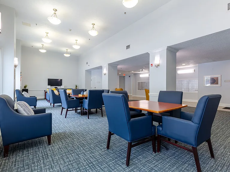 Samuel Kelsey Apartments — Photo 15