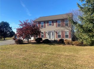2910 Sickle Rd, Bath, PA 18014