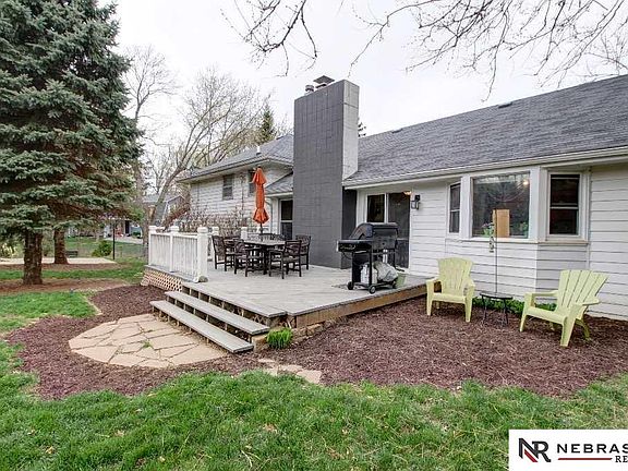 3rd image of 9341 Krug Ave