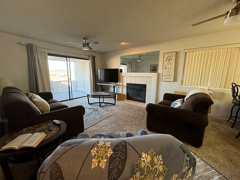 2022 Merrill Ln #3I — Photo 11