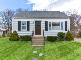127 Ewing Dr, Stoughton, MA 02072