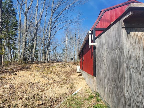 5th image of 251 Riverview Rd