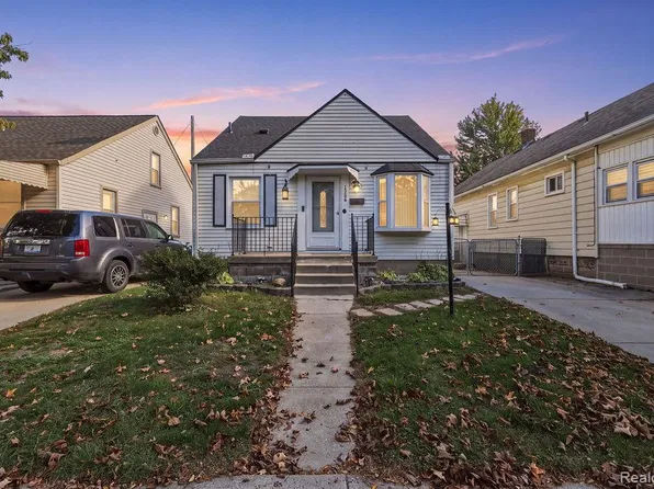 17640 Henry St, Melvindale, MI 48122