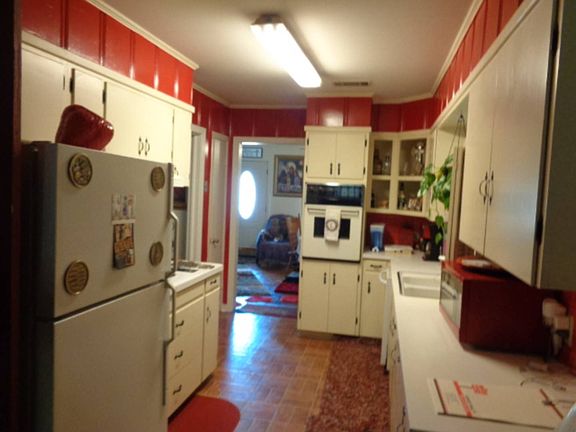5th image of 410 East Jefferson Street
