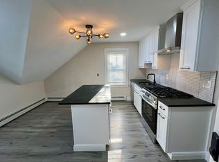 257 Highland Ave #3, Providence, RI 02906