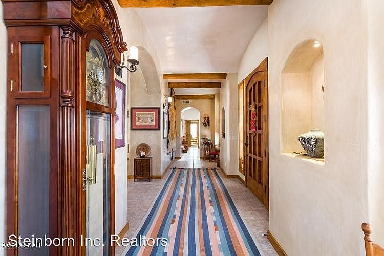 1st image of 105 Canyon Bonito Ct
