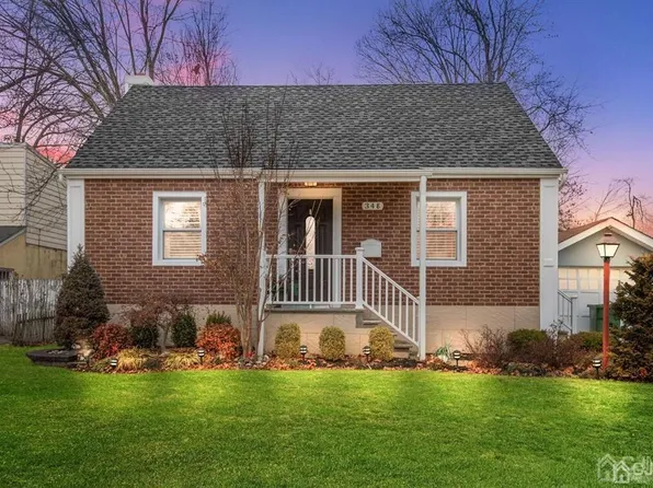 348 W 4th Ave, Roselle, NJ 07203