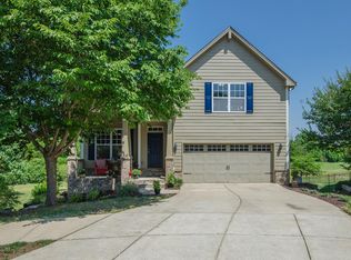652 Nevins Pl, Nolensville, TN 37135