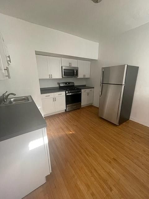 1st image of 5258 N Damen Ave #3