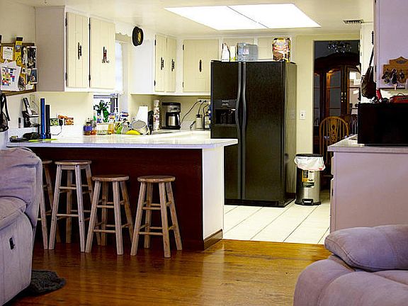 4th image of 5713 Buchanan Drive