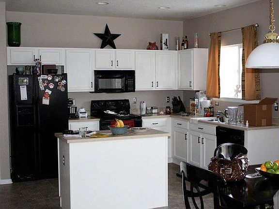 Large kitchen with island