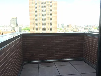 Rented by Peter Ashe