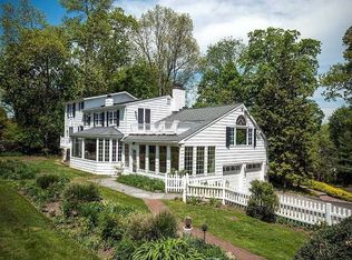 21 Mackenzie Gln, Greenwich, CT 06830
