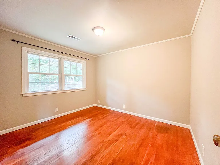 1715 Tonalea Rd — Photo 9