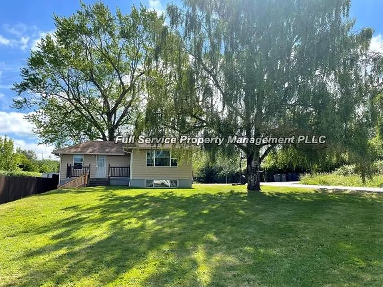 602 S 20th Pl — Photo 4