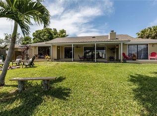 6960 Dr Martin Luther King Jr St S, Saint Petersburg, FL 33705