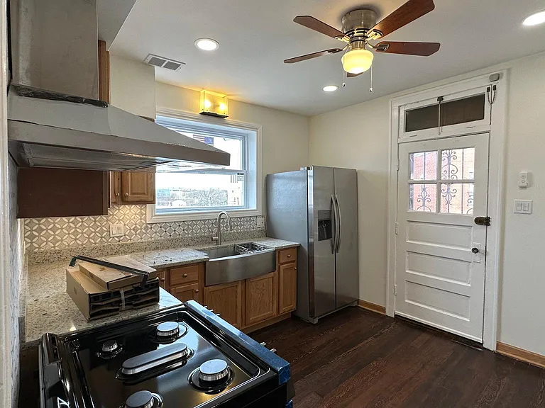 5739 N Francisco Ave #3 — Photo 21