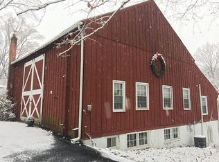 25 W Sproul Rd, Springfield, PA 19064