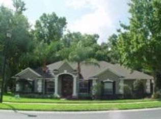 223 Leslie Ln, Lake Mary, FL 32746