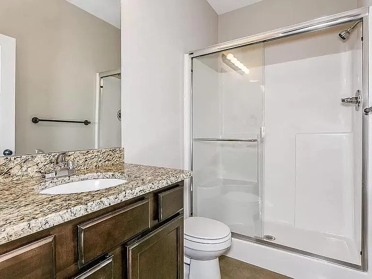 3420 E Sunflower Dr — Photo 7