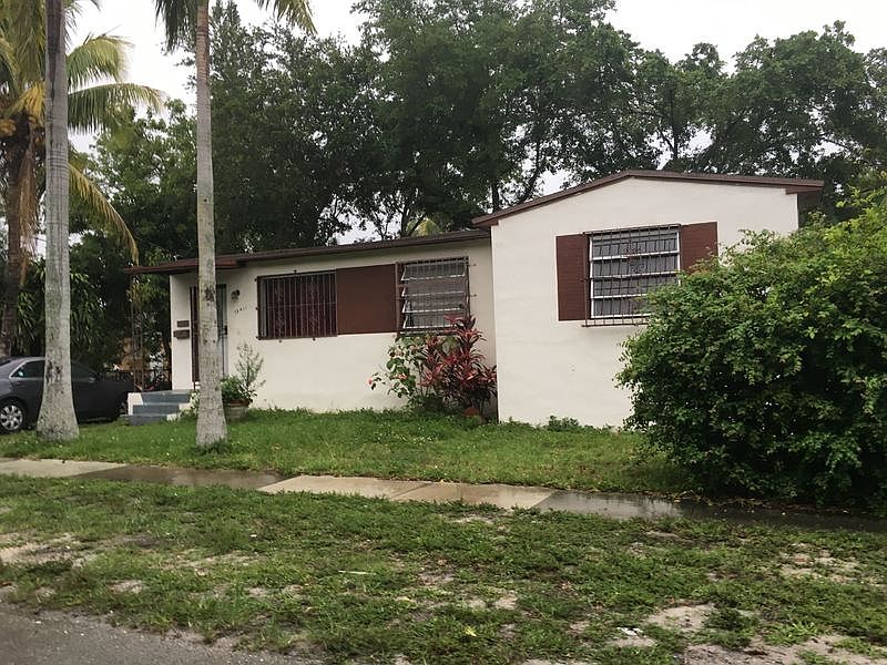 2nd image of 15411 NE 9th Ave