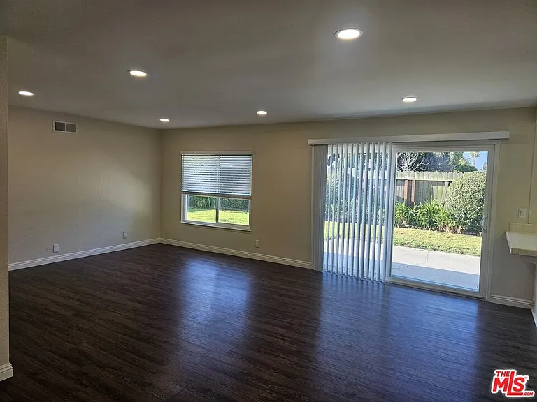 3410 Via Marina Ave — Photo 7