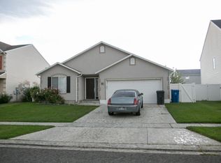 61 N Cameron St, Saratoga Springs, UT 84043