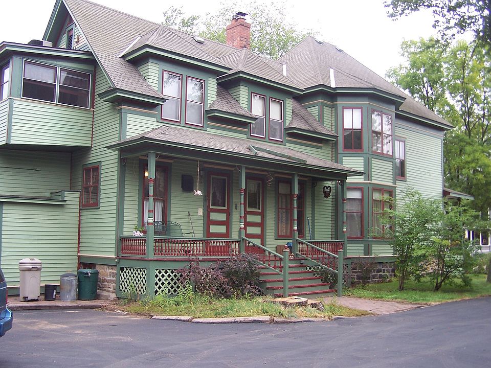 2nd image of 1617 Clark St