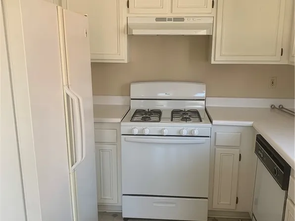 18107 Erik Ct Unit 464, Canyon Country, CA 91387