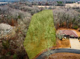 105 Bailey Ct, Killen, AL 35645
