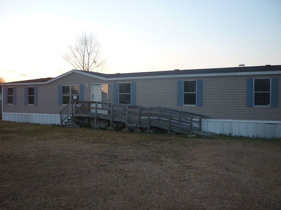 1st image of 45 Crestbrook Dr