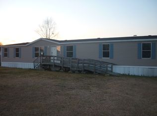 45 Crestbrook Dr, Parkton, NC 28371