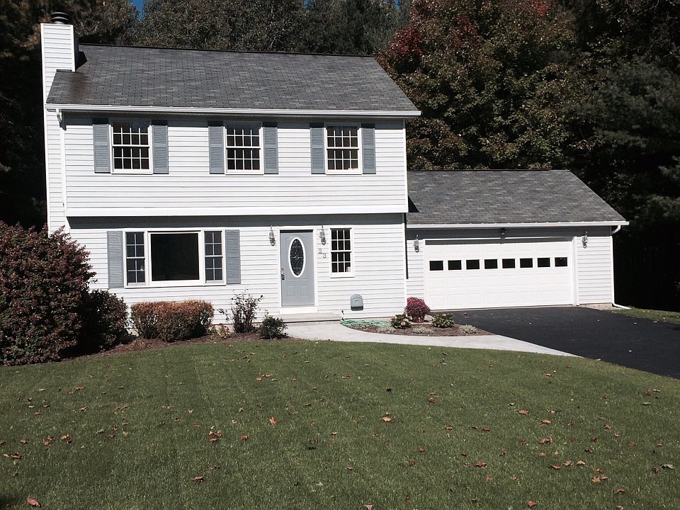 1st image of 23 Hidden Hills Dr