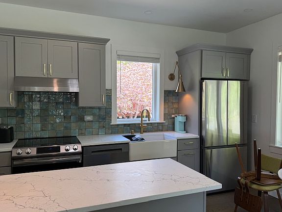 5th image of 11668 Seola Beach Dr SW