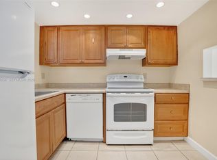 7500 NW 30th Pl APT 222, Fort Lauderdale, FL 33313