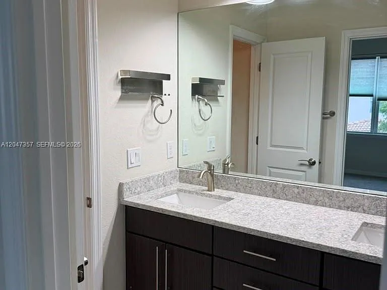 4022 Long Leaf Ln — Photo 12