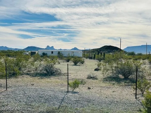 46052 E Perry Dr, Salome, AZ 85348