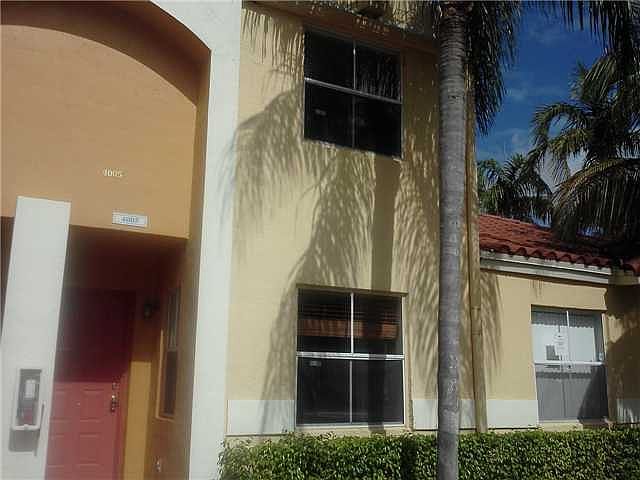 1st image of 4005 NW 90th Ave #4005