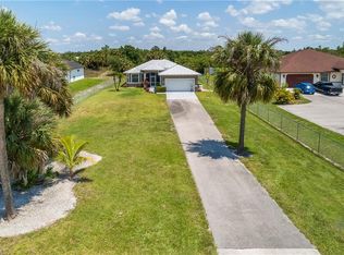 3521 24th Ave NE, Naples, FL 34120